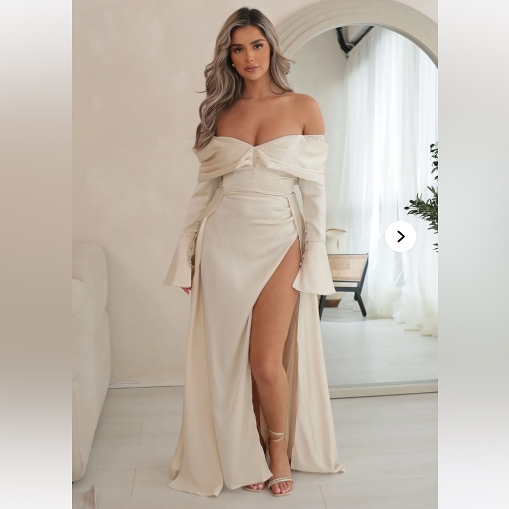 Fashion Nova Strapless Cream Gown